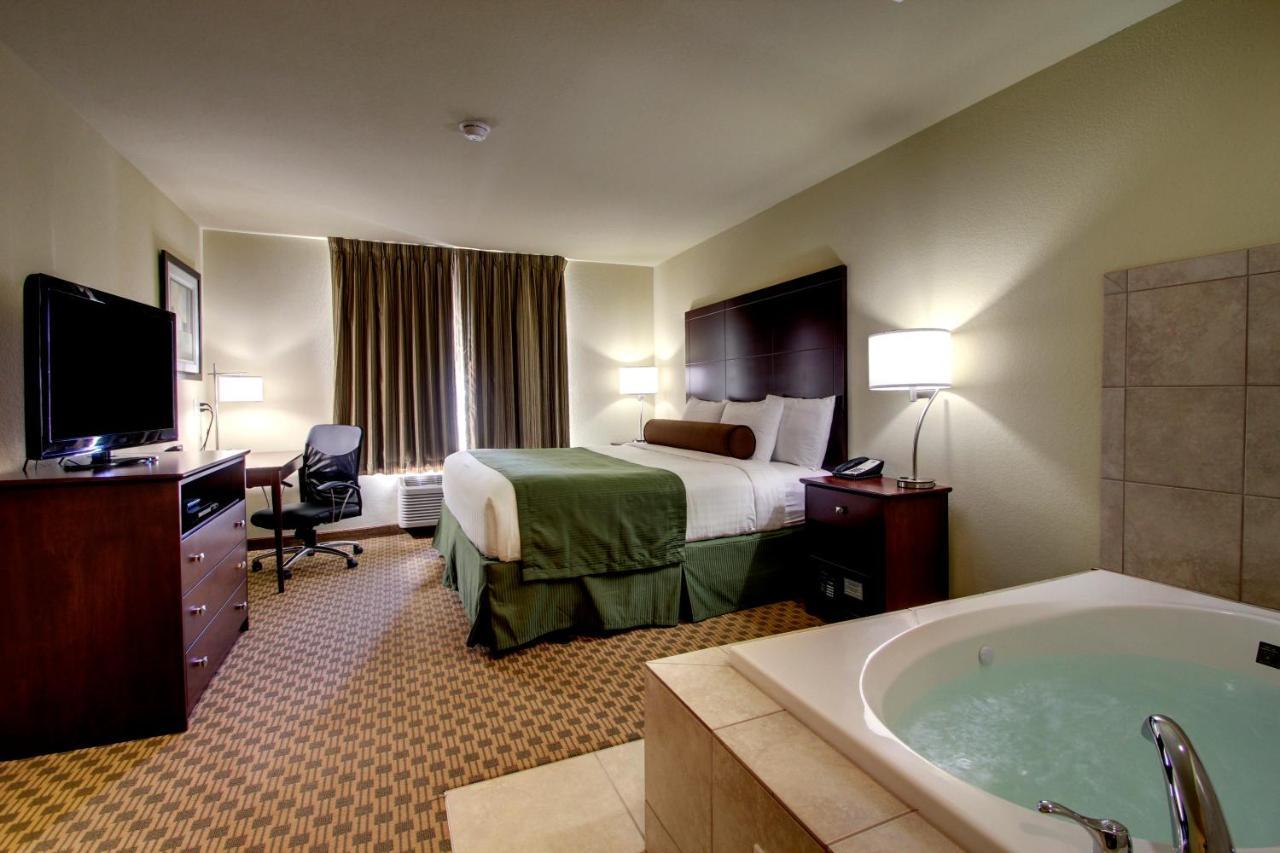Cobblestone Inn & Suites - Carrington Kültér fotó