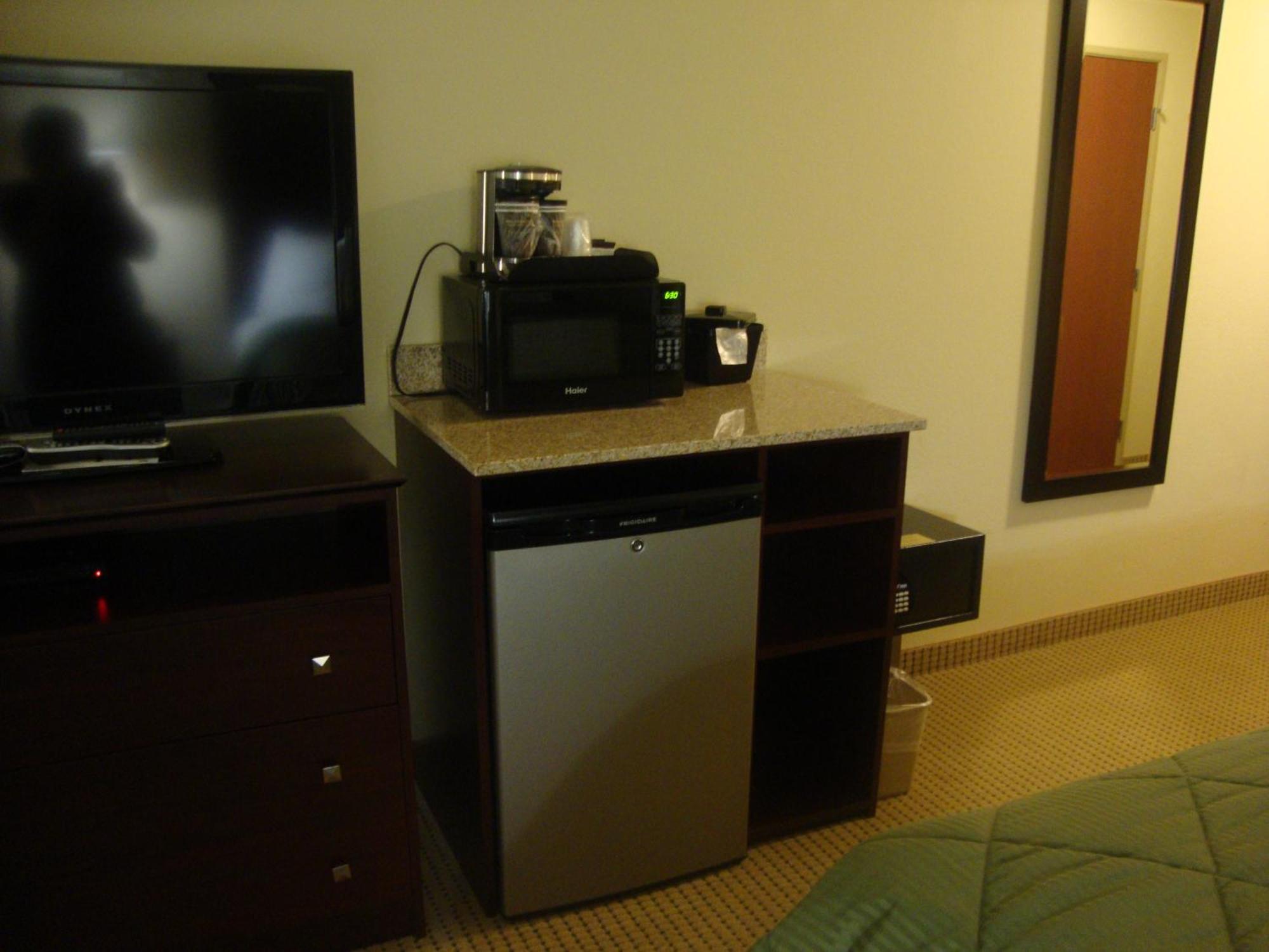Cobblestone Inn & Suites - Carrington Szoba fotó