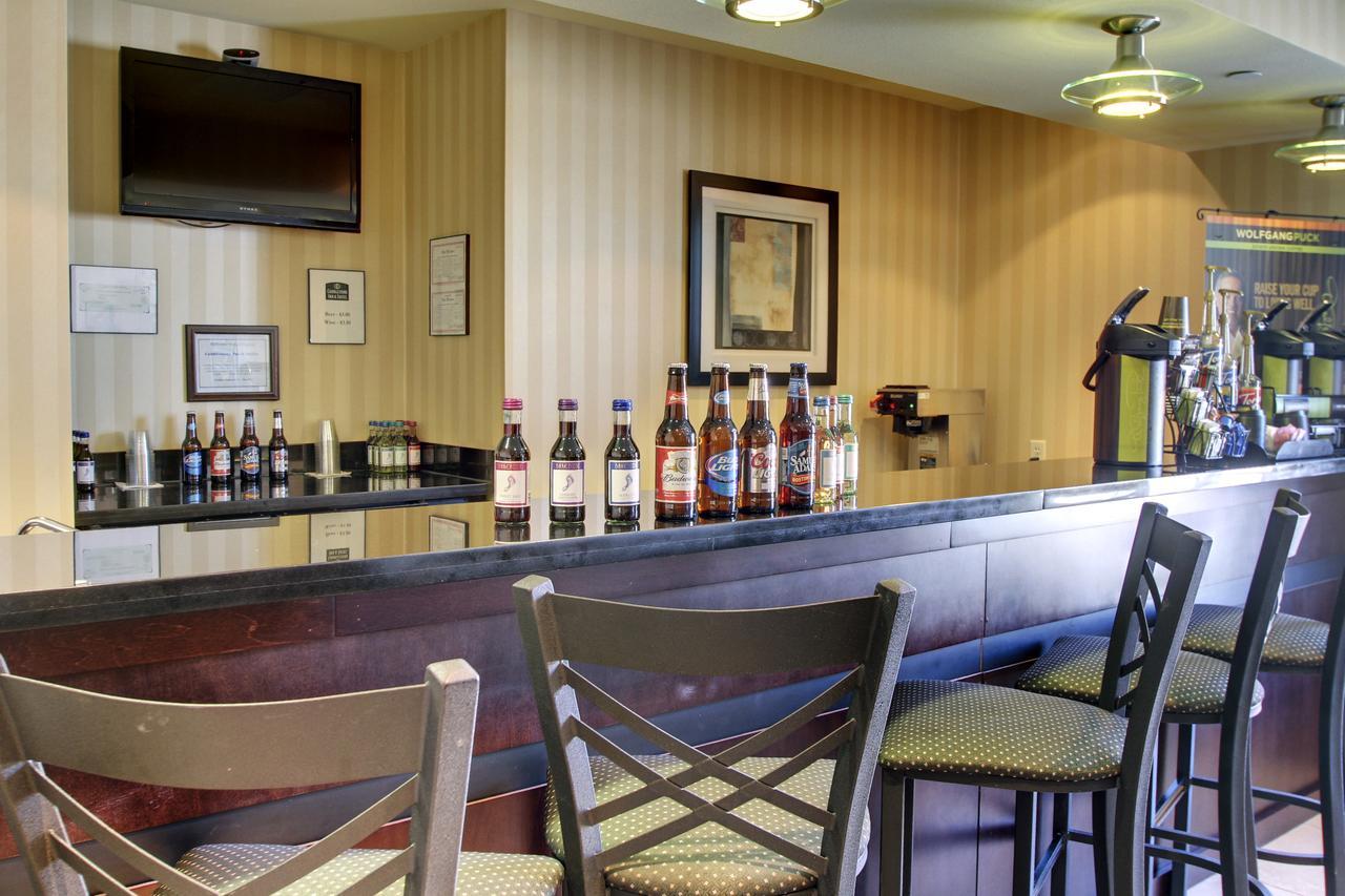 Cobblestone Inn & Suites - Carrington Kültér fotó