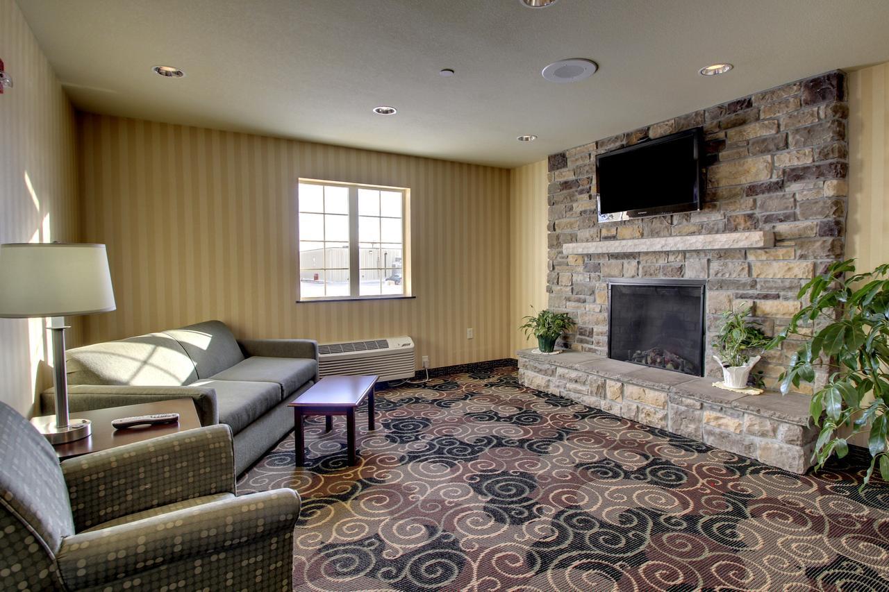 Cobblestone Inn & Suites - Carrington Kültér fotó